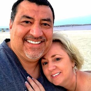 Meet your Posher, César